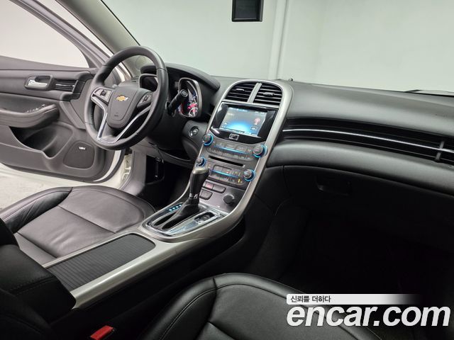 Chevrolet Malibu 2.0 LT Deluxe Pack 2015 — фото 6