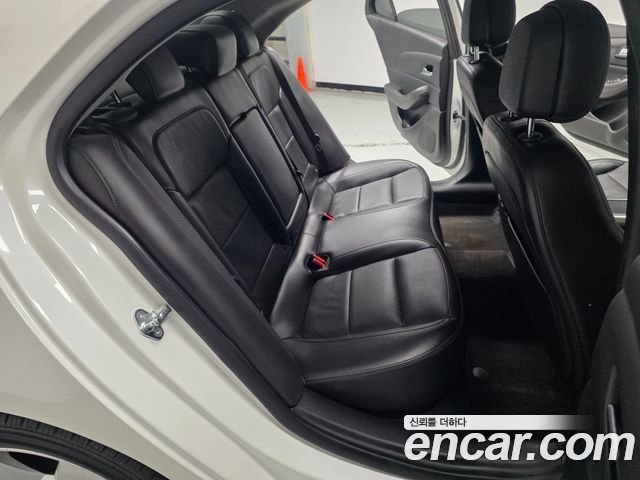 Chevrolet Malibu 2.0 LT Deluxe Pack 2015 — фото 15