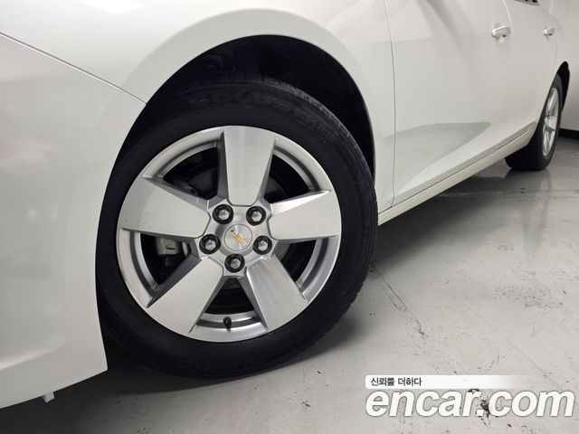 Chevrolet Malibu 2.0 LT Deluxe Pack 2015 — фото 24