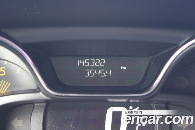 Renault Korea QM3 RE 2014 — фото 9
