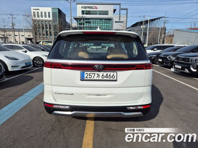 Kia Carnival (IV) Diesel 9-Seater Signature 2021 — фото 3