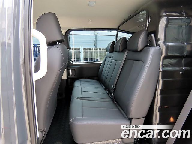Hyundai Staria L3.5 Cargo 5-Seater Modern 2026 — фото 6