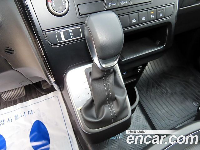 Hyundai Staria L3.5 Cargo 5-Seater Modern 2026 — фото 10