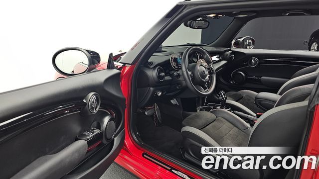 MINI Cooper S JCW 3rd Generation 2022 — фото 10