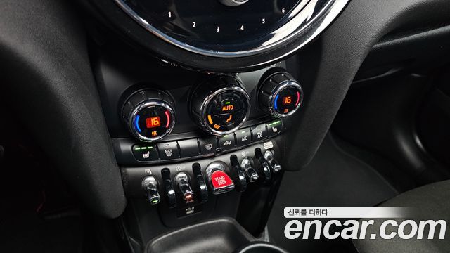 MINI Cooper S JCW 3rd Generation 2022 — фото 17