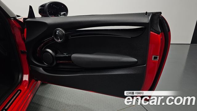 MINI Cooper S JCW 3rd Generation 2022 — фото 25
