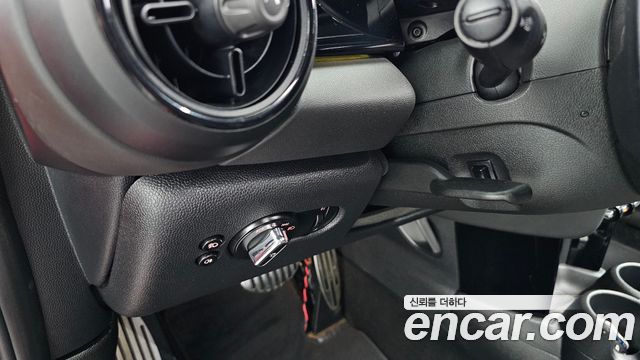 MINI Cooper S JCW 3rd Generation 2022 — фото 28