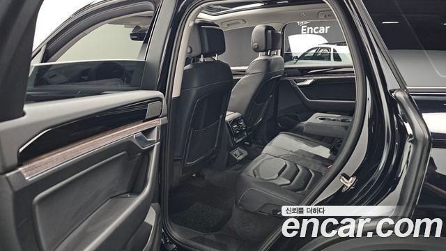 Volkswagen Touareg (III) 3.0 TDI Premium 2020 — фото 12