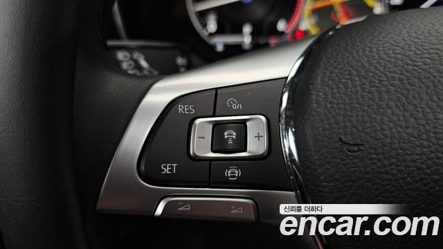 Volkswagen Touareg (III) 3.0 TDI Premium 2020 — фото 35