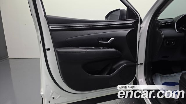 Hyundai Tucson (NX4) Gasoline 1.6 Turbo 2WD Modern 2022 — фото 24