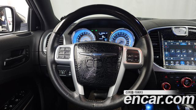 Chrysler 300C 3.0 Diesel 2013 — фото 13