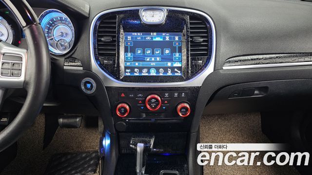 Chrysler 300C 3.0 Diesel 2013 — фото 15