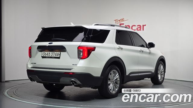 Ford Explorer (VI) 2.3 LimIted 4WD 2020 — фото 2
