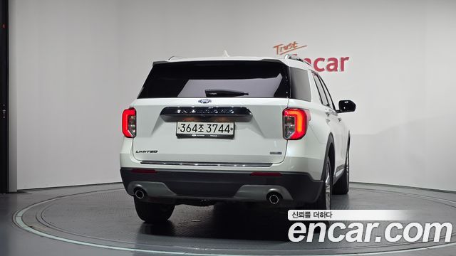 Ford Explorer (VI) 2.3 LimIted 4WD 2020 — фото 4