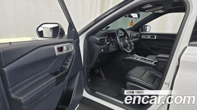 Ford Explorer (VI) 2.3 LimIted 4WD 2020 — фото 10