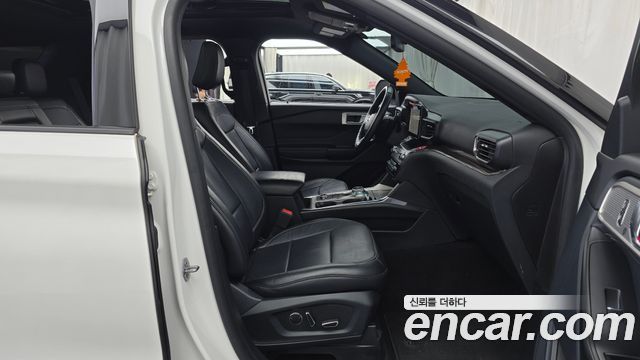 Ford Explorer (VI) 2.3 LimIted 4WD 2020 — фото 11