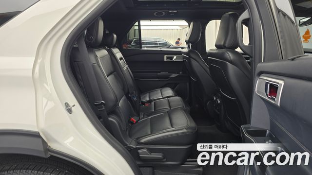 Ford Explorer (VI) 2.3 LimIted 4WD 2020 — фото 12