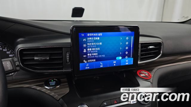 Ford Explorer (VI) 2.3 LimIted 4WD 2020 — фото 16