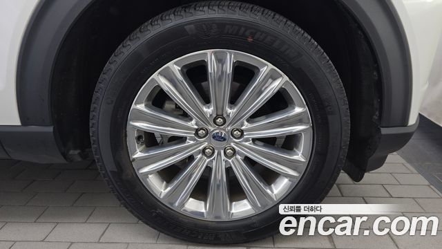 Ford Explorer (VI) 2.3 LimIted 4WD 2020 — фото 21