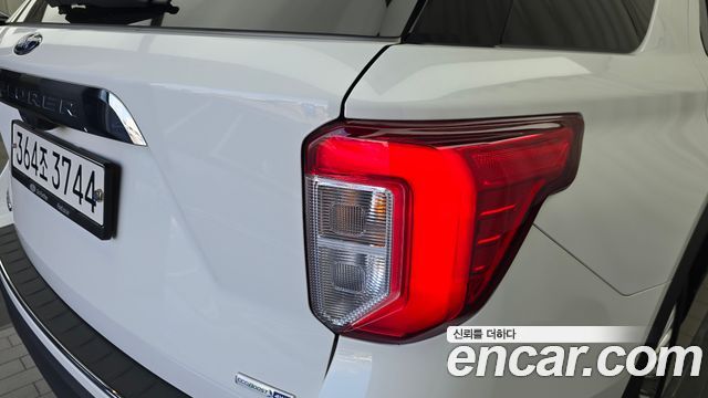Ford Explorer (VI) 2.3 LimIted 4WD 2020 — фото 23