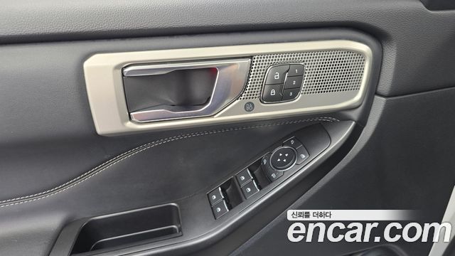 Ford Explorer (VI) 2.3 LimIted 4WD 2020 — фото 28
