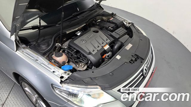 Volkswagen CC 2.0 TDI BlueMotion 2012 — фото 6