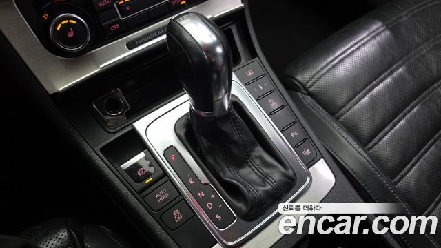Volkswagen CC 2.0 TDI BlueMotion 2012 — фото 9