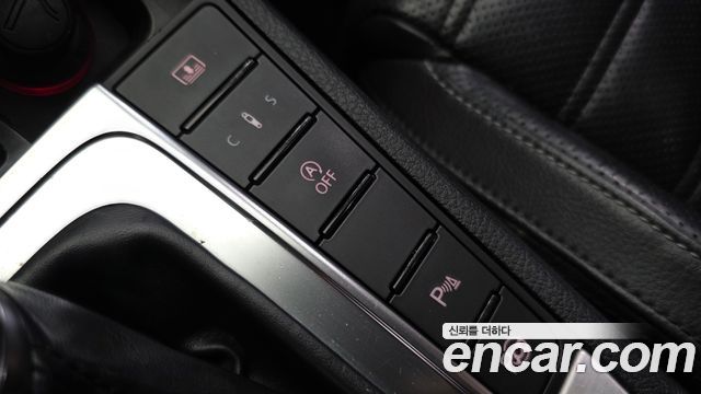 Volkswagen CC 2.0 TDI BlueMotion 2012 — фото 17