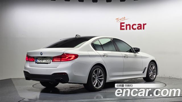 BMW 5 Series (G30) 530i xDrive M Sport Package Plus 2017 — фото 2