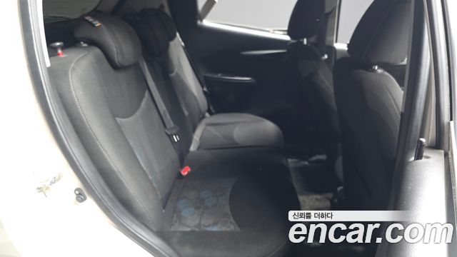 Chevrolet Next Spark LT 2016 — фото 11