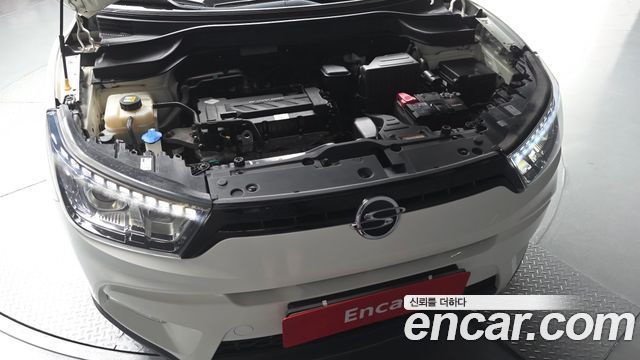KG Mobility (SsangYong) Tivoli VX 2WD 2016 — фото 6