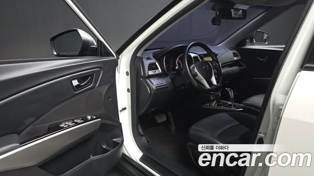 KG Mobility (SsangYong) Tivoli VX 2WD 2016 — фото 10