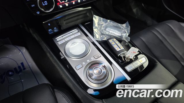 Genesis G80 (RG3) Gasoline 2.5 Turbo AWD 2021 — фото 9