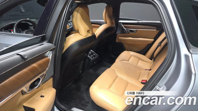 Volvo S90 D5 AWD Inscription 2019 — фото 32