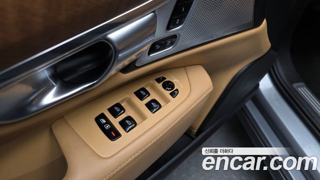 Volvo S90 D5 AWD Inscription 2019 — фото 38