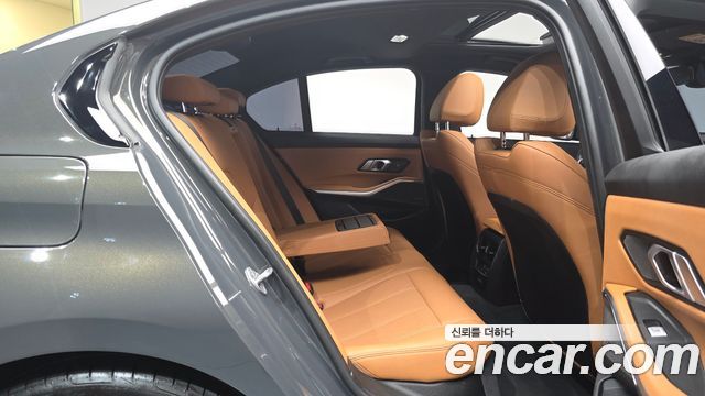 BMW 3 Series (G20) 320i M Sport 2025 — фото 11