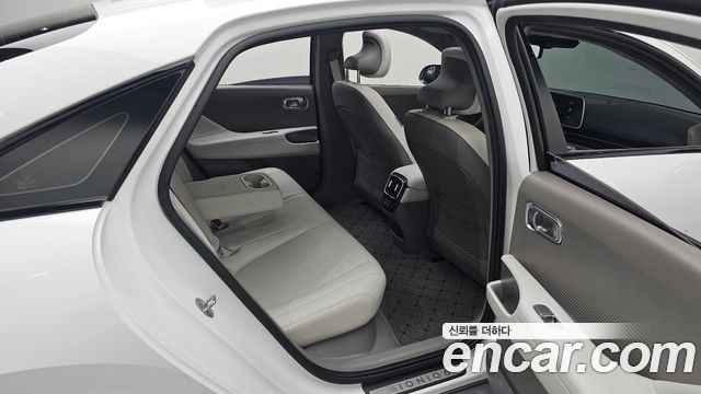 Hyundai Ioniq 6 Long Range AWD Prestige 2023 — фото 12