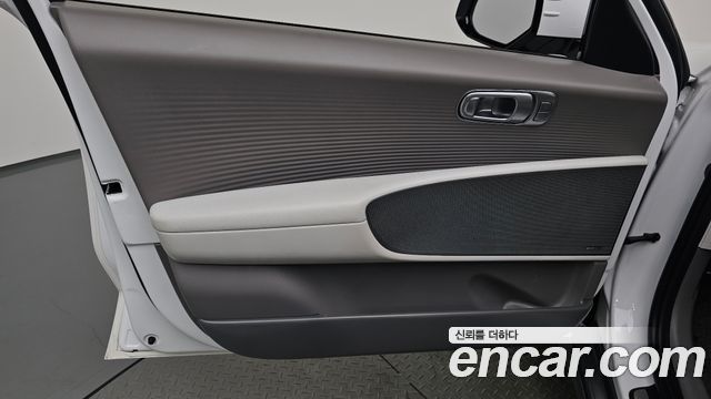 Hyundai Ioniq 6 Long Range AWD Prestige 2023 — фото 24