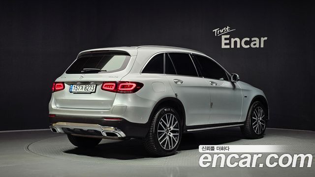Mercedes-Benz GLC-Class (X253) GLC300e 4MATIC 2020 — фото 2