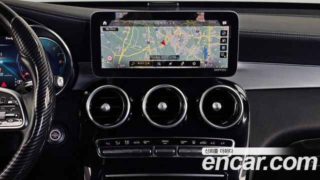 Mercedes-Benz GLC-Class (X253) GLC300e 4MATIC 2020 — фото 14