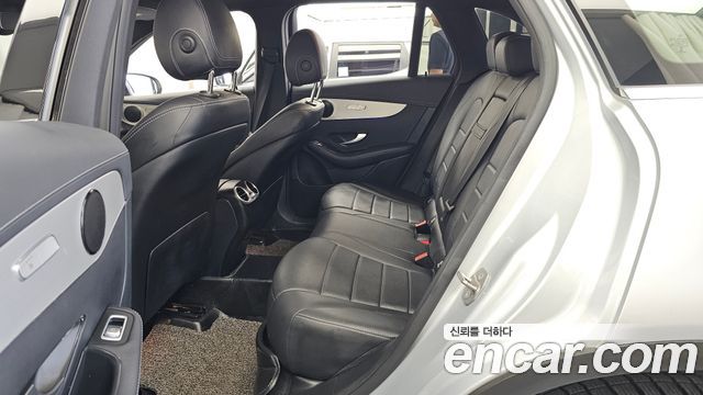 Mercedes-Benz GLC-Class (X253) GLC300e 4MATIC 2020 — фото 26