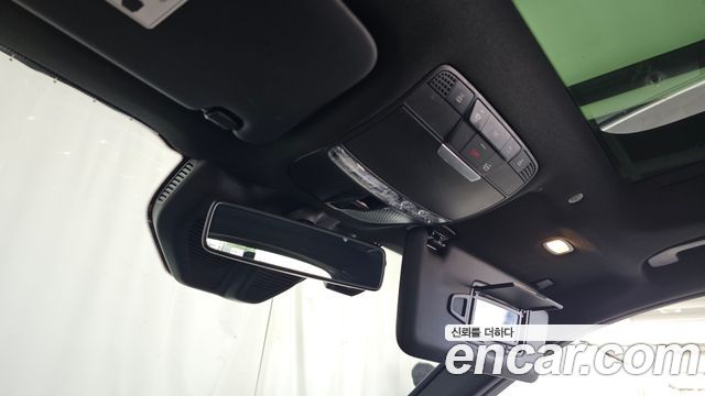 Mercedes-Benz GLC-Class (X253) GLC300e 4MATIC 2020 — фото 27