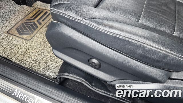 Mercedes-Benz GLC-Class (X253) GLC300e 4MATIC 2020 — фото 32