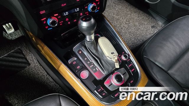Audi Q5 45 TDI Quattro Dynamic 8R 2015 — фото 9