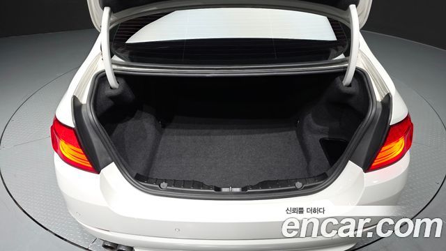 BMW 5 Series (F10) 520d 2011 — фото 24