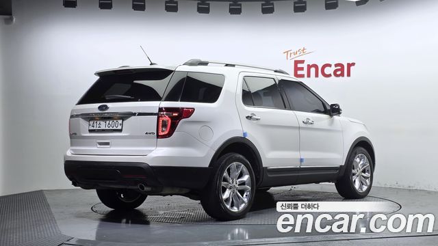 Ford Explorer 3.5 Limited 4WD 5th 2015 — фото 2