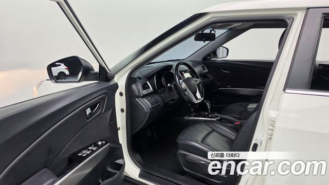 KG Mobility (SsangYong) Tivoli VX 2WD 2016 — фото 10