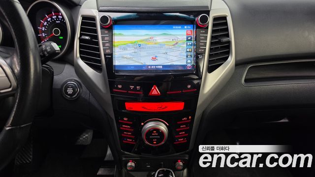 KG Mobility (SsangYong) Tivoli VX 2WD 2016 — фото 13