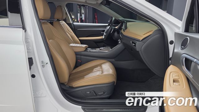 Hyundai Sonata (DN8) 1.6 Turbo Inspiration 2022 — фото 11