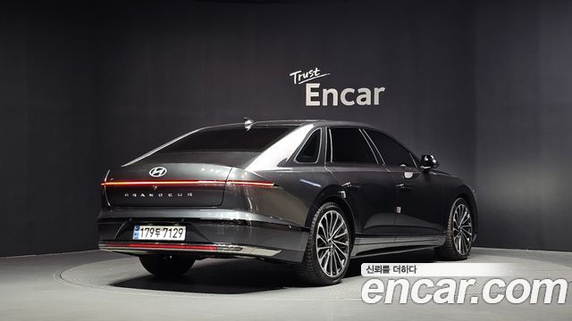 Hyundai Grandeur (GN7) 3,5 Gasoline 4WD Calligraphy 2025 — фото 2